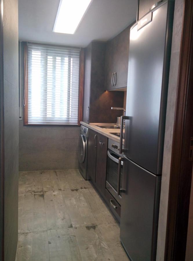 Apartamentos Zarautz Playa, Con Piscina Y Garaje Luaran gambar