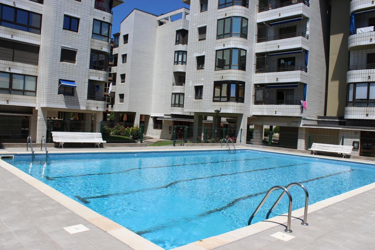 Apartamentos Zarautz Playa, Con Piscina Y Garaje Luaran gambar