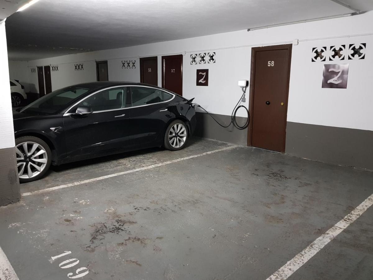 Apartamentos Zarautz Playa, Con Piscina Y Garaje Luaran gambar