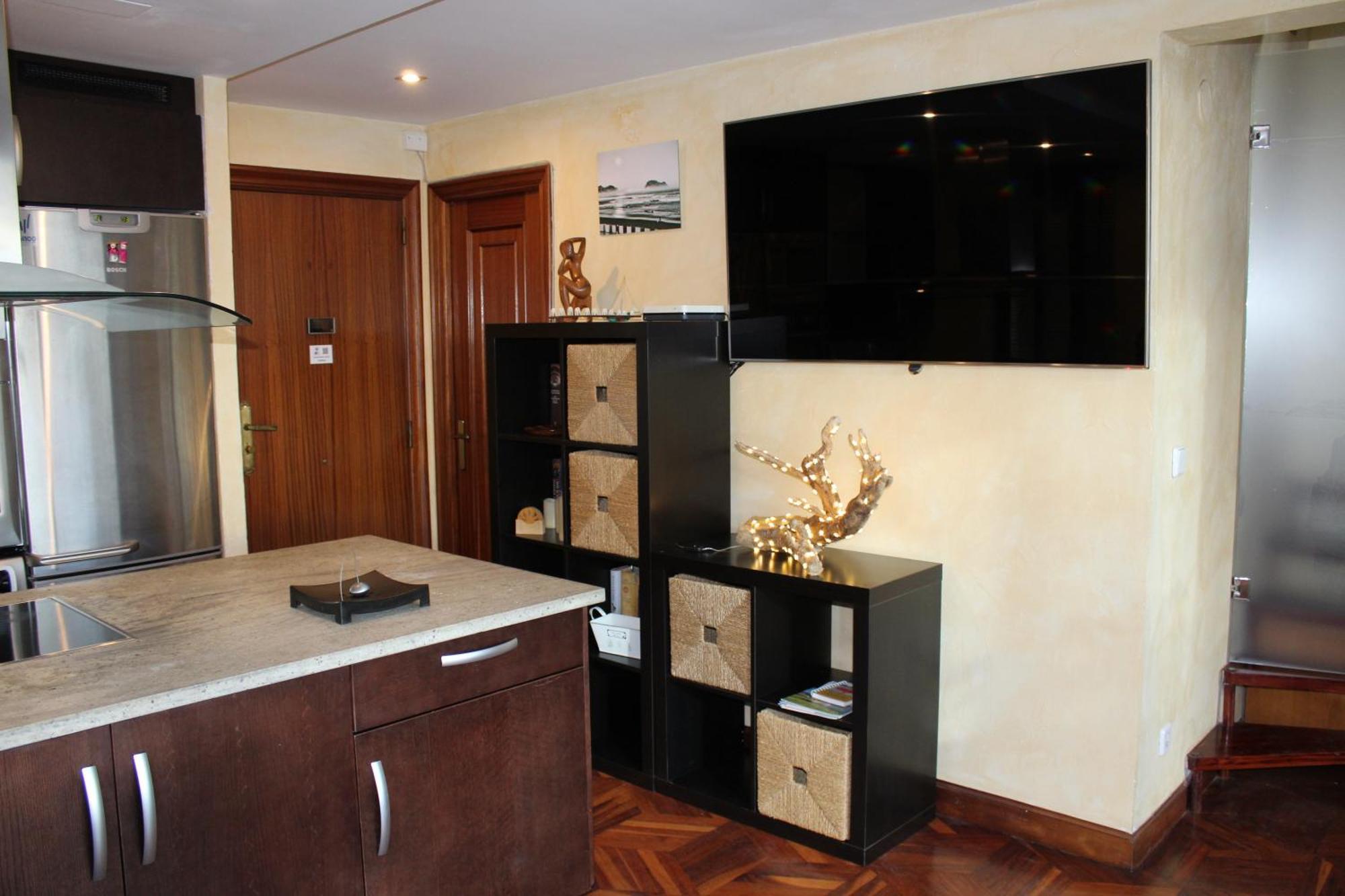 Apartamentos Zarautz Playa, Con Piscina Y Garaje Luaran gambar